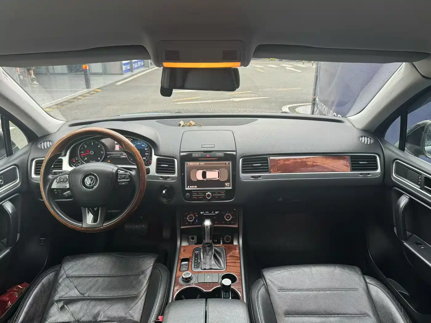 Volkswagen Touareg 2011 3.0TDI Diesel Standard фото 7