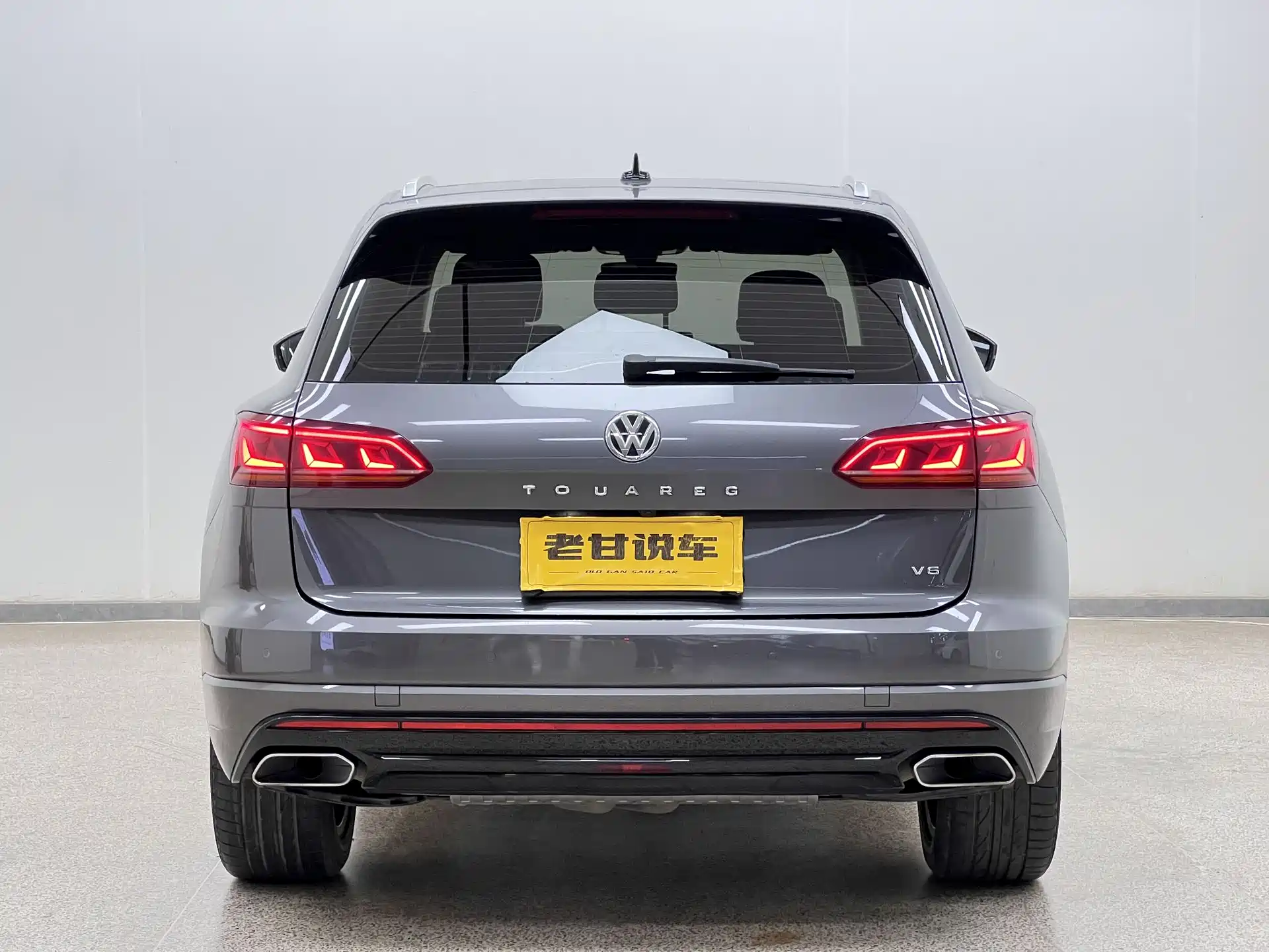 Фото 7 - Volkswagen Touareg