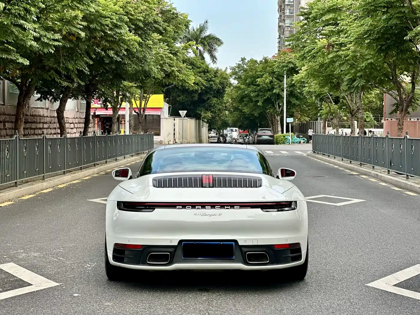 Porsche 911 2023 Targa 4 3.0T фото 8