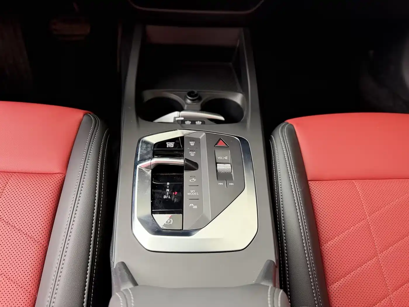 BMW 2-SERIES