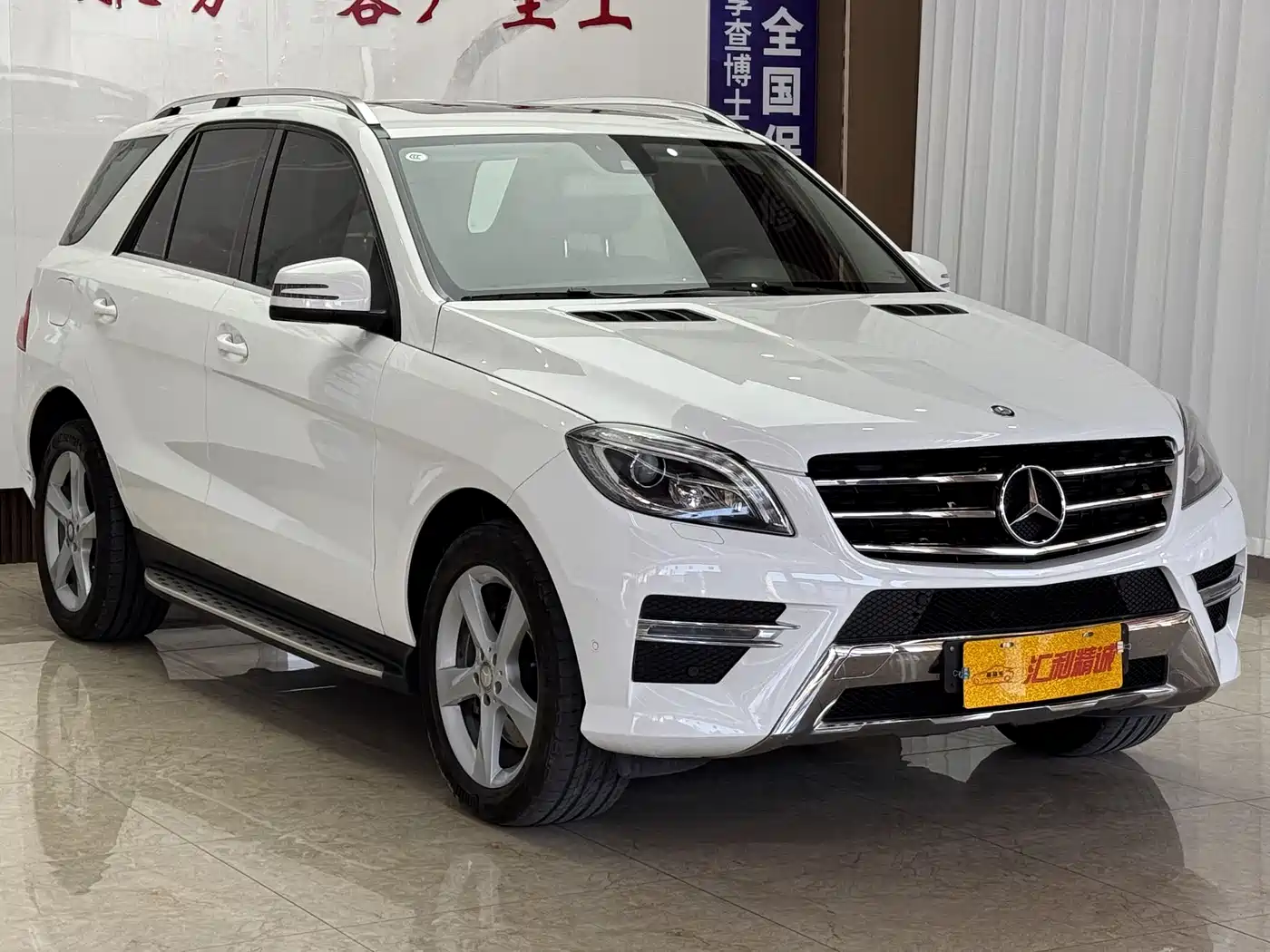 Mercedes-Benz M-Class 2014 ML 320 4MATIC фото 3