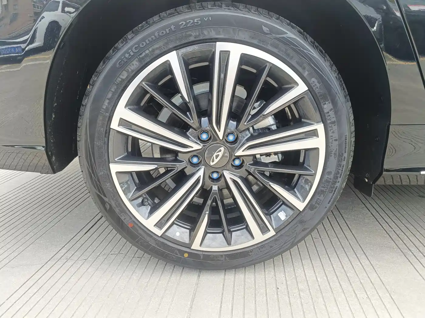 CHERY ARRIZO 8