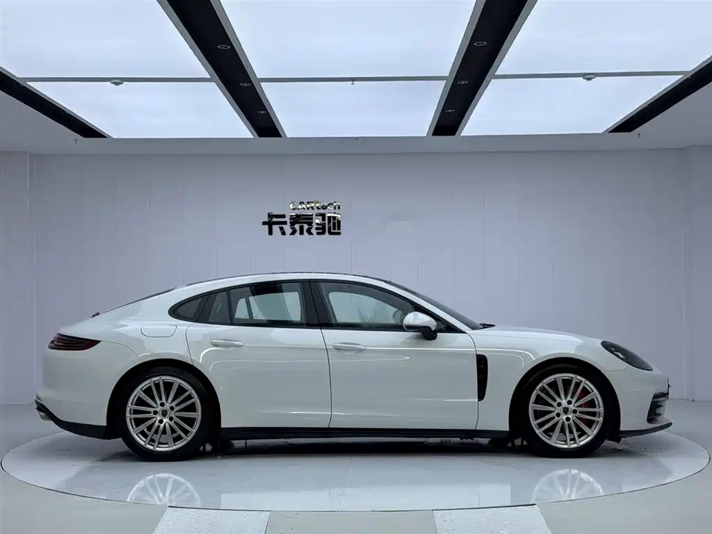Porsche Panamera 2019 Panamera 2.9T фото 7