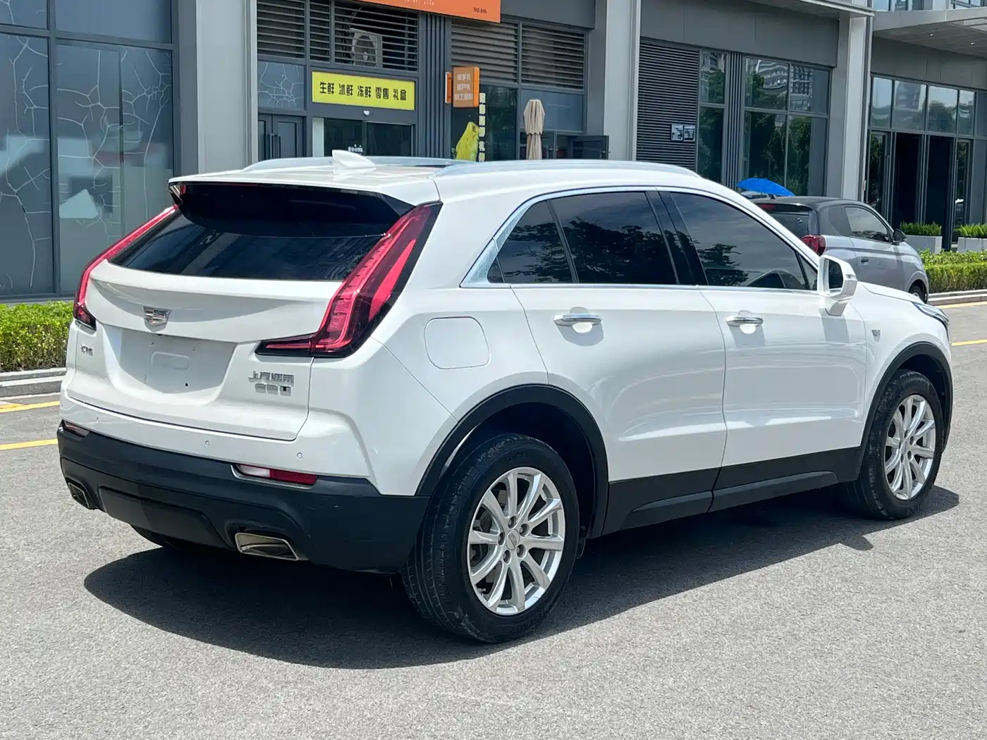 Cadillac XT4 2019 2018 Model 28T 2WD Technology