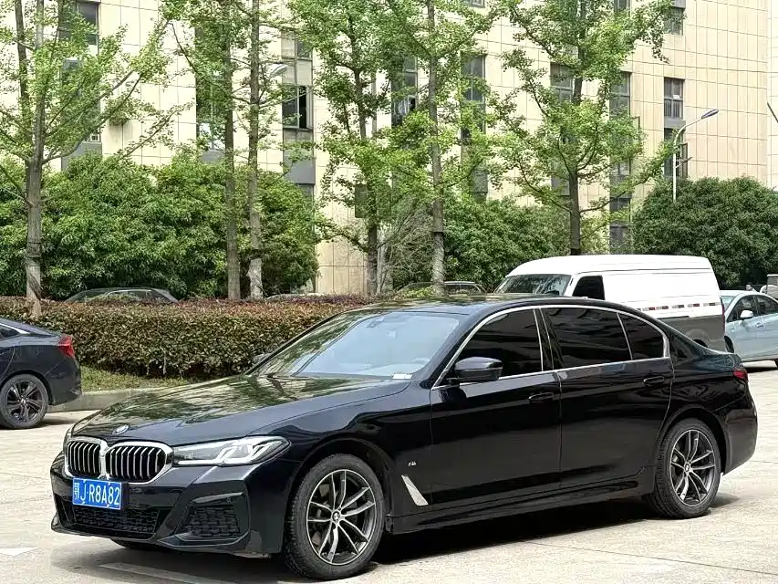 BMW 5 Series 2022 Model Second Facelift 525Li M Sport Package