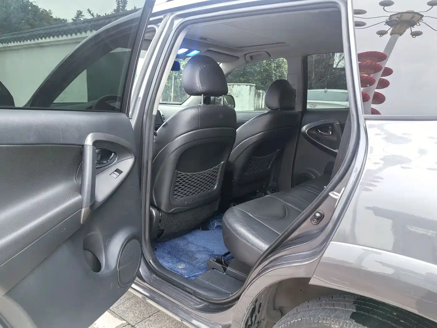 Toyota RAV4 Rongfang 2013 Special Edition 2.4L Auto AWD Prestige фото 9