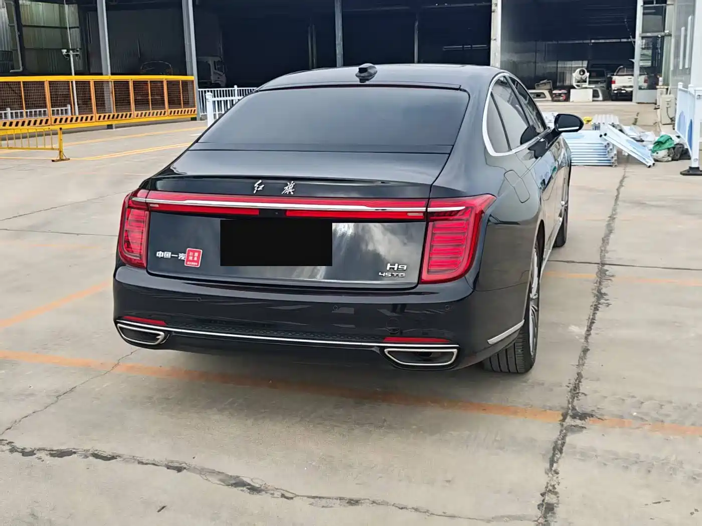 Hongqi H9 2020 2.0T Smart Connection Qi Yue Edition фото 9