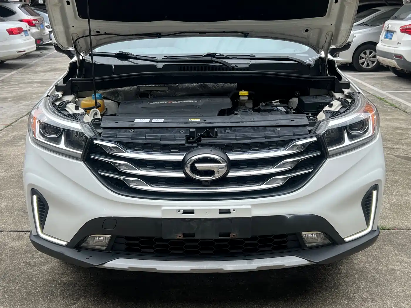 GAC Trumpchi Trumpchi GS4 2018 200T G-DCT 2WD Elite Edition фото 9