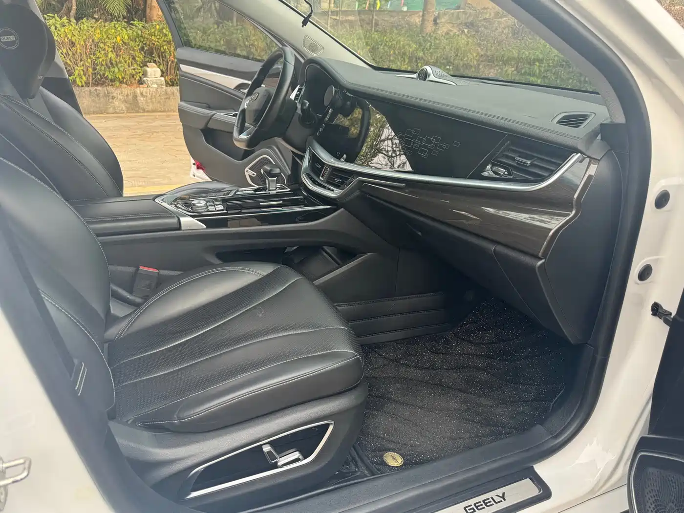 GEELY AUTOMOBILE BORUI