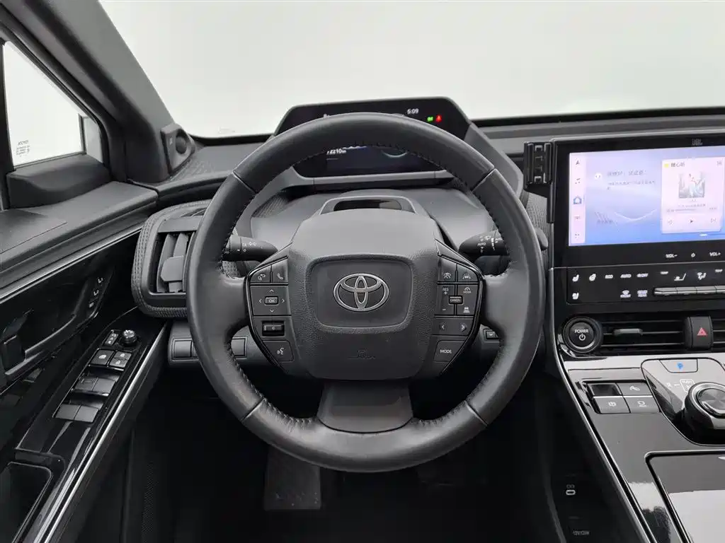 Toyota BoZhi 4X 2024 Model 615 MAX Edition фото 11