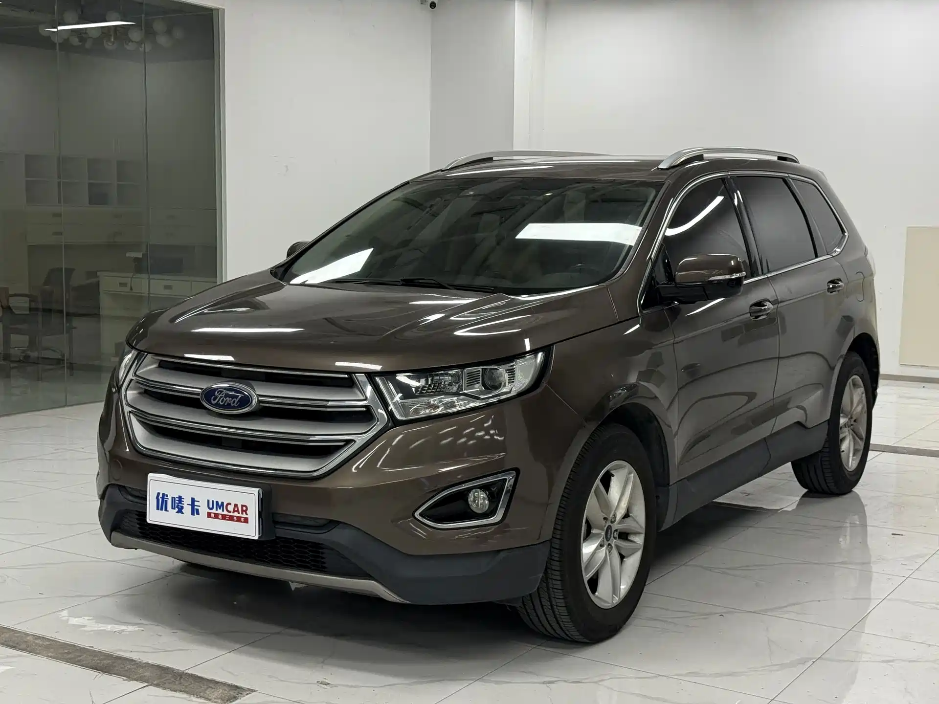 Фото 1 - Ford Edge