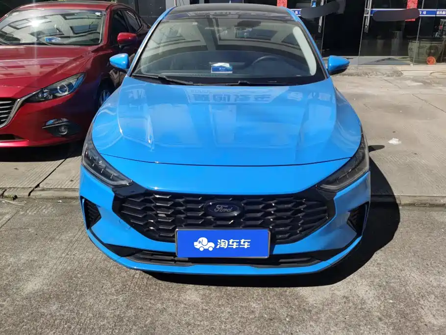 Photo 2 - Ford Focus