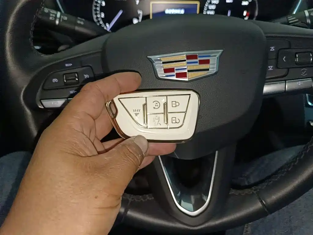 CADILLAC CT5