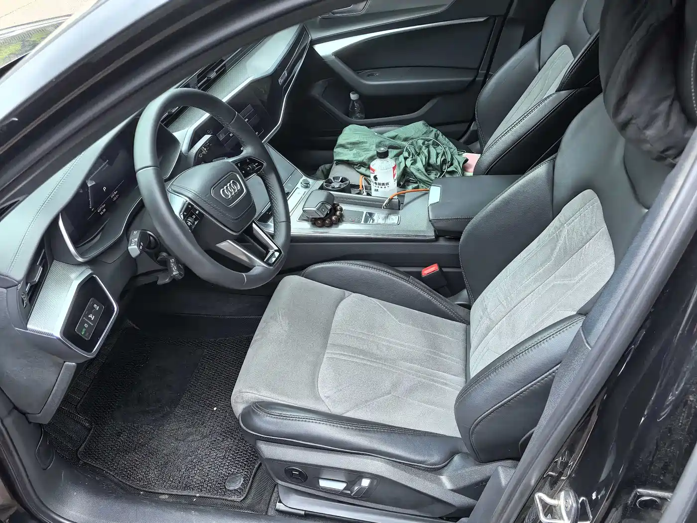 Audi A6L 2023 45 TFSI Premium Selection Dynamic фото 3