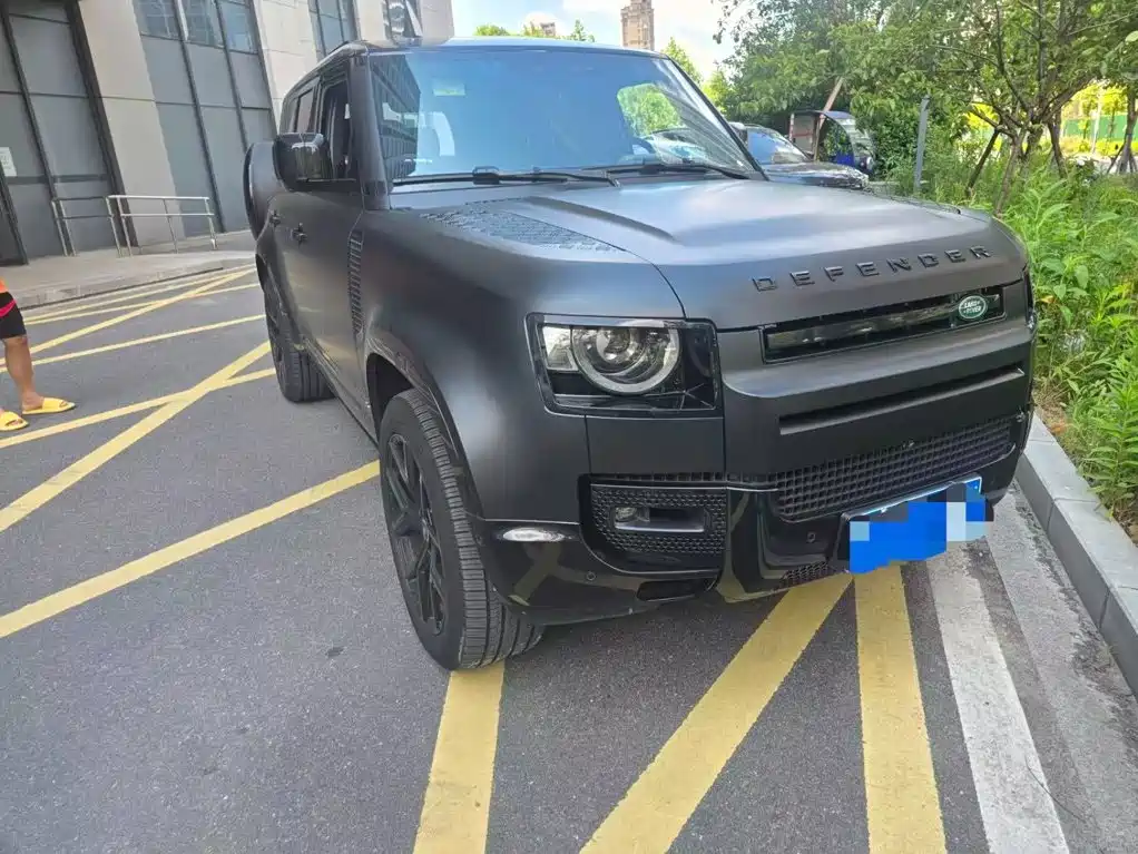 2026 Land Rover Defender