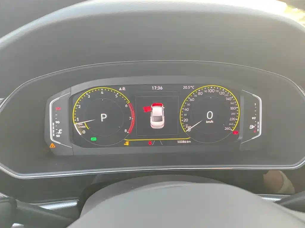 Volkswagen Passat 2022 330TSI Luxury Edition фото 12