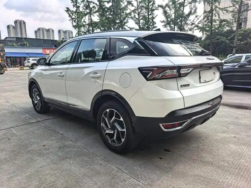 Dongfeng Aeolus Dongfeng Fengshen AX7 2021 2020 1.6T Automatic AI Navigation China VI
