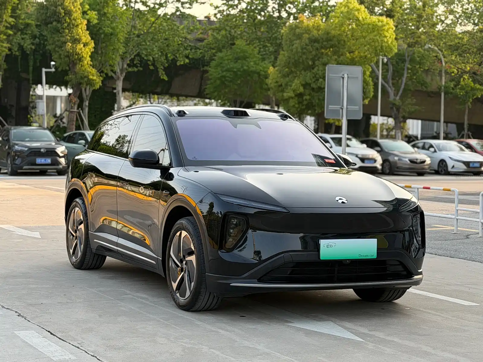 Фото 3 - NIO ES6
