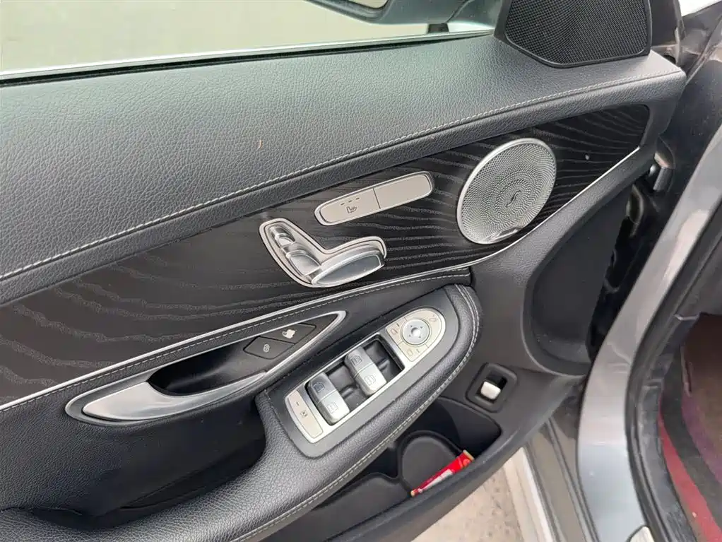 Mercedes-Benz C-Class 2017 Facelift C 200 L Sport Edition фото 10