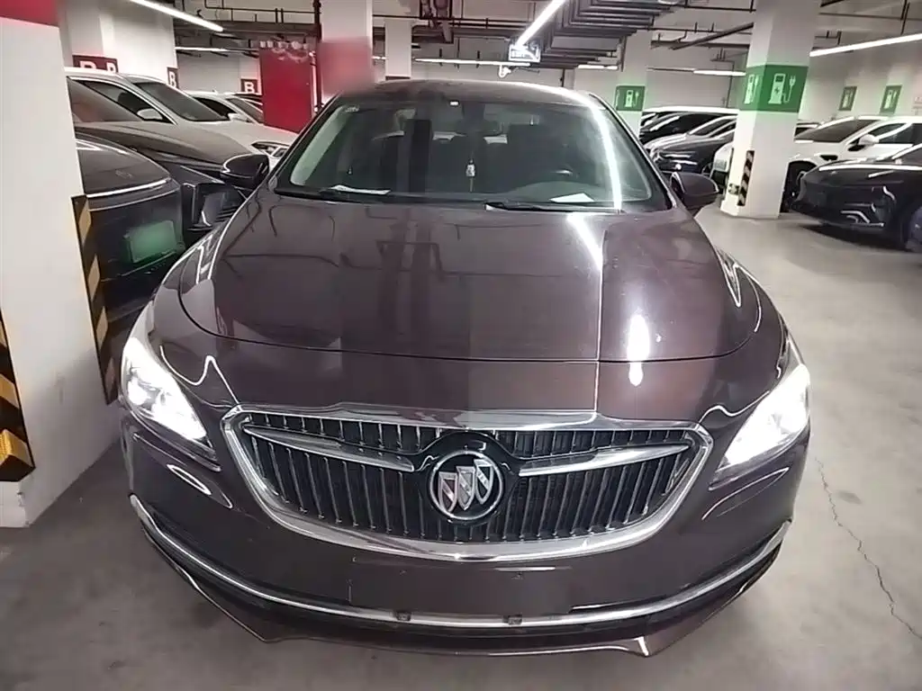 Buick LaCrosse 2018 Model 20T Elite Edition фото 3