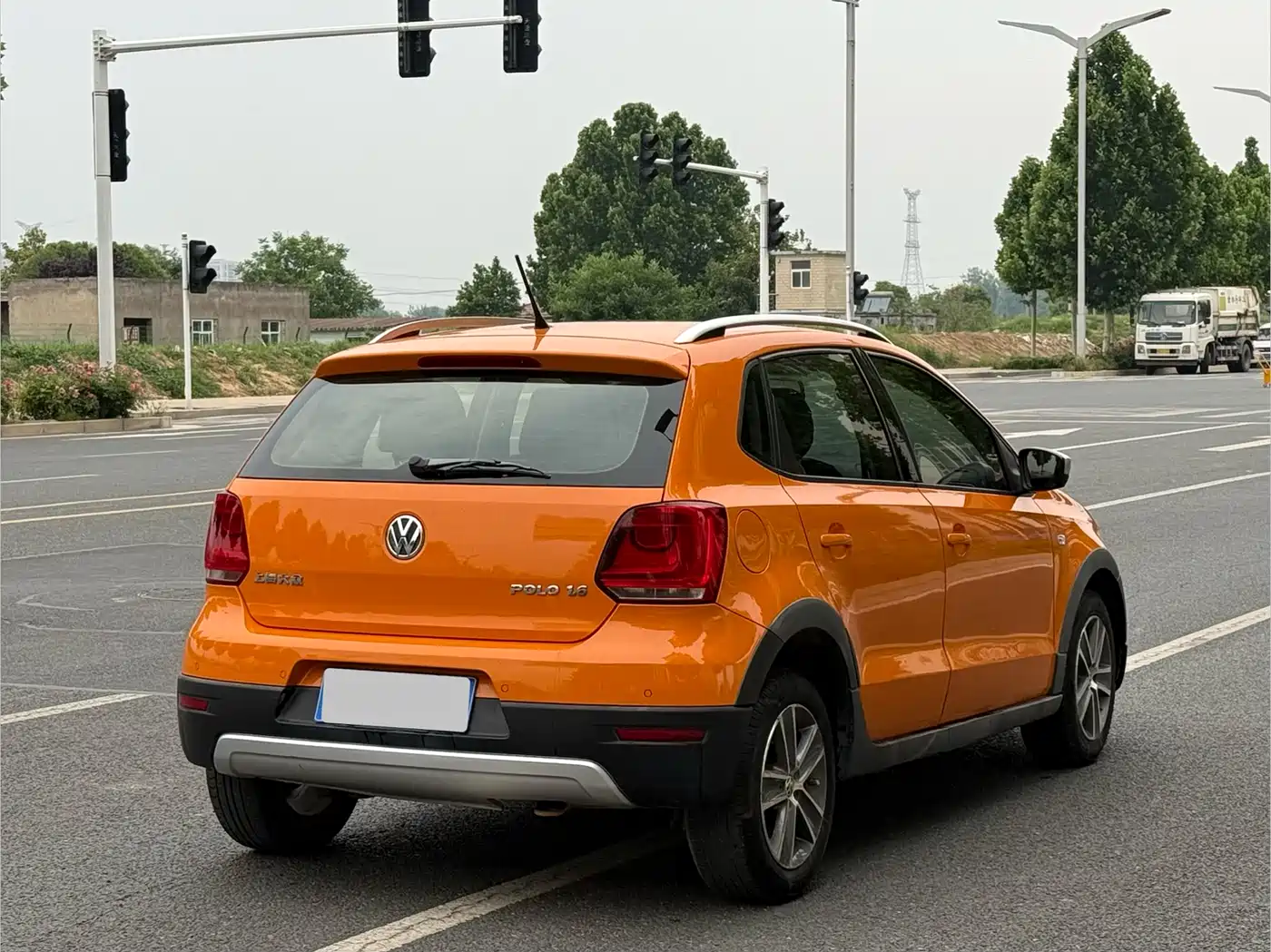 Volkswagen Polo 2012 1.6L Cross Polo AT фото 9