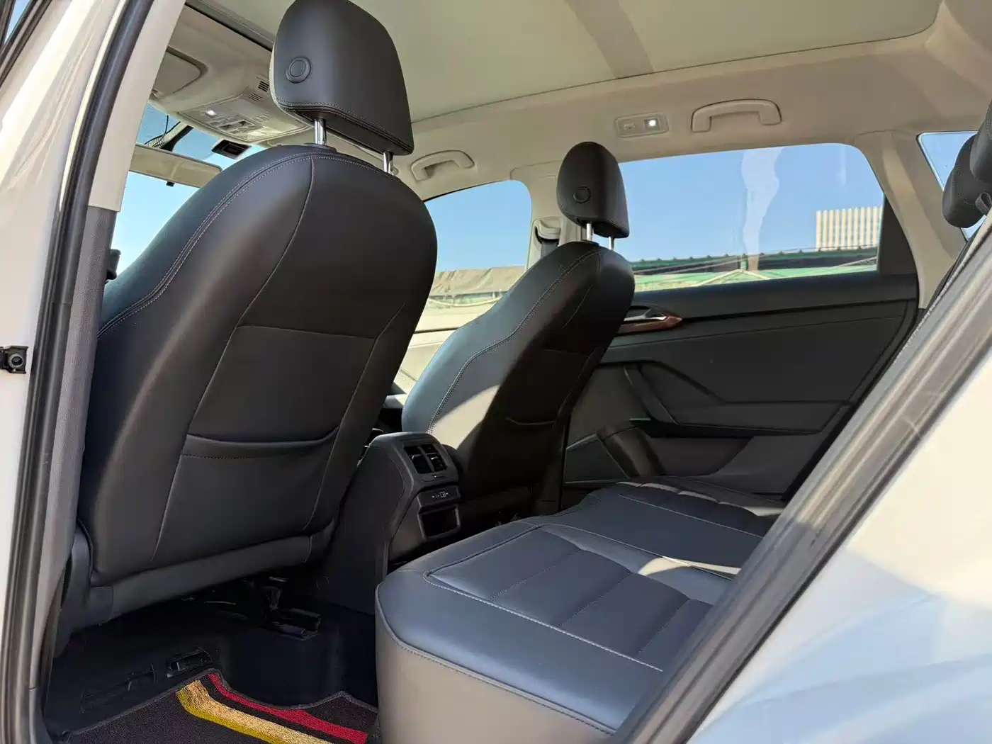 Volkswagen Tharu 2021 280TSI 2WD Luxury Plus фото 6