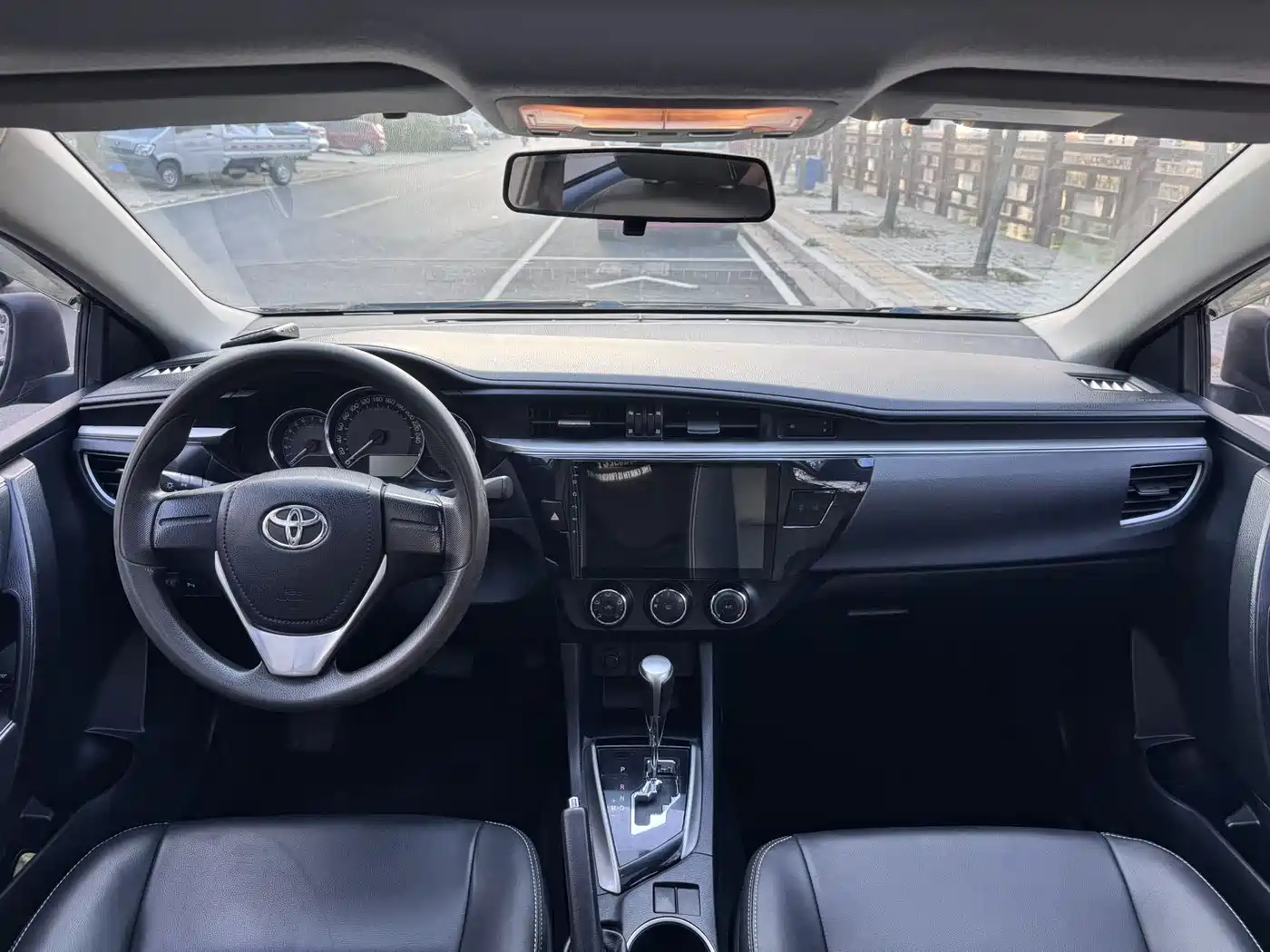 Toyota Levin 2014 1.6G CVT Elite Edition фото 6