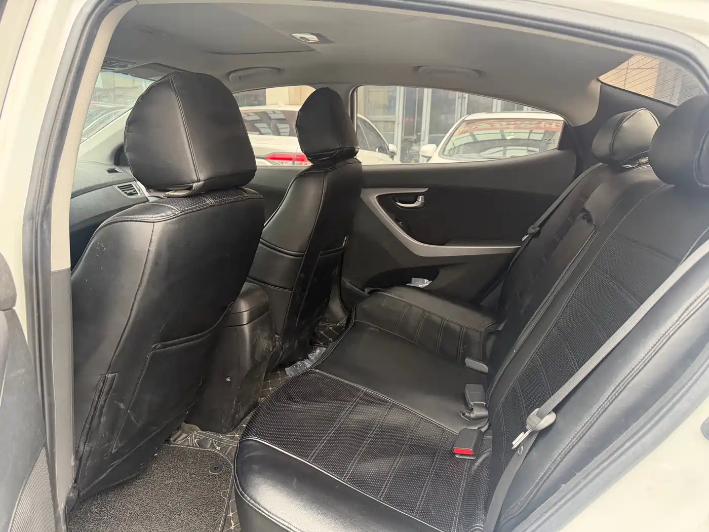 Hyundai Langdong 2015 1.6L Auto Premium фото 4