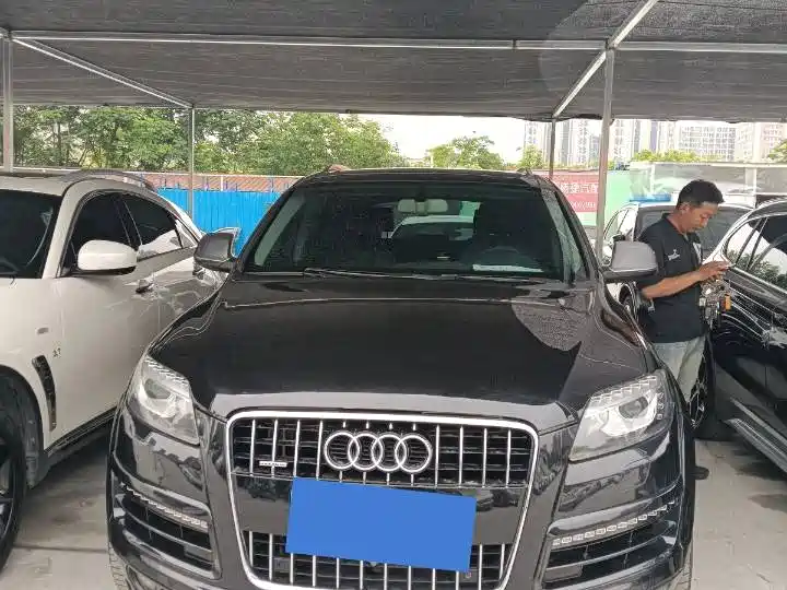Audi Q7 2014 40 TFSI Off-road фото 2