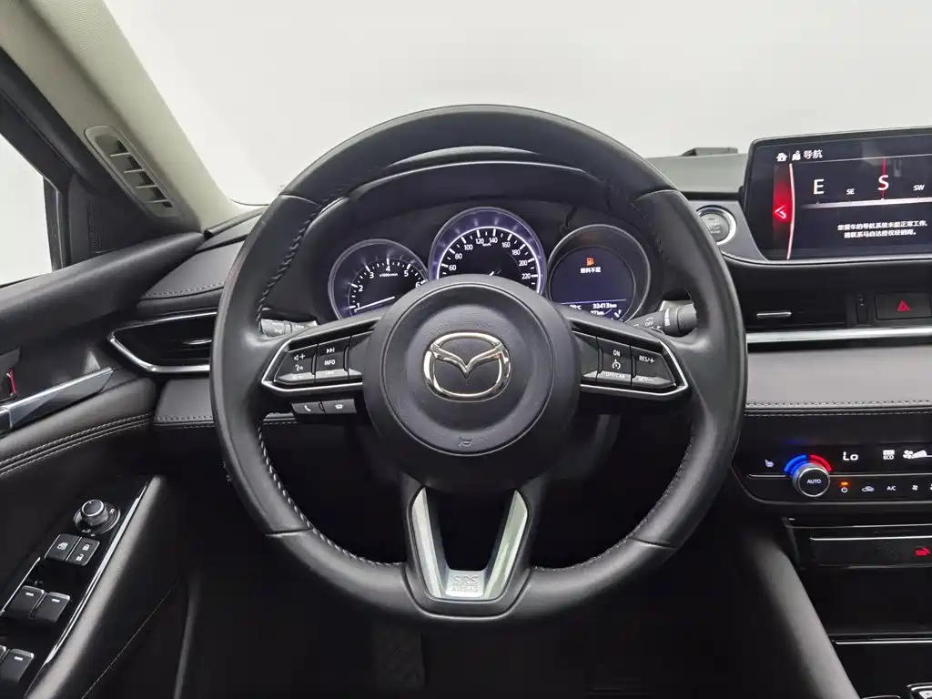 Mazda Atenza, миниатюра 11