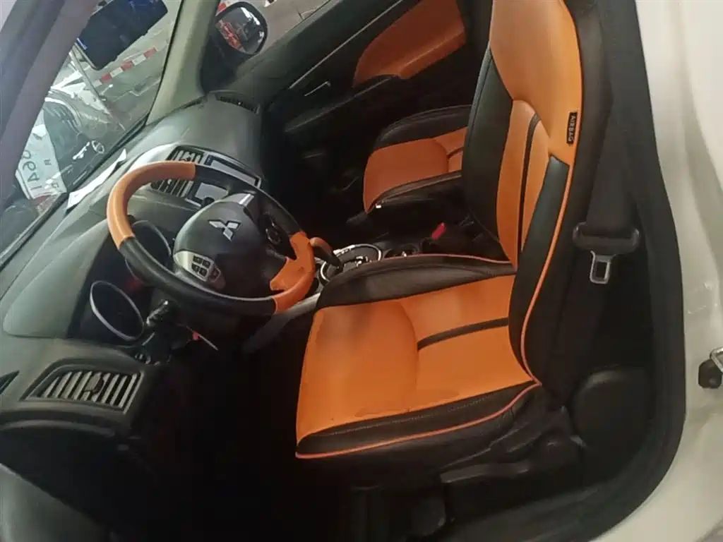 Mitsubishi ASX 2013 2.0L CVT 2WD Elite фото 15
