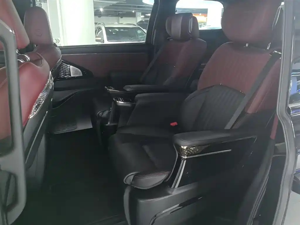 GAC Trumpchi Trumpchi M8 2023 Model Master Series 400T Flagship Edition фото 17