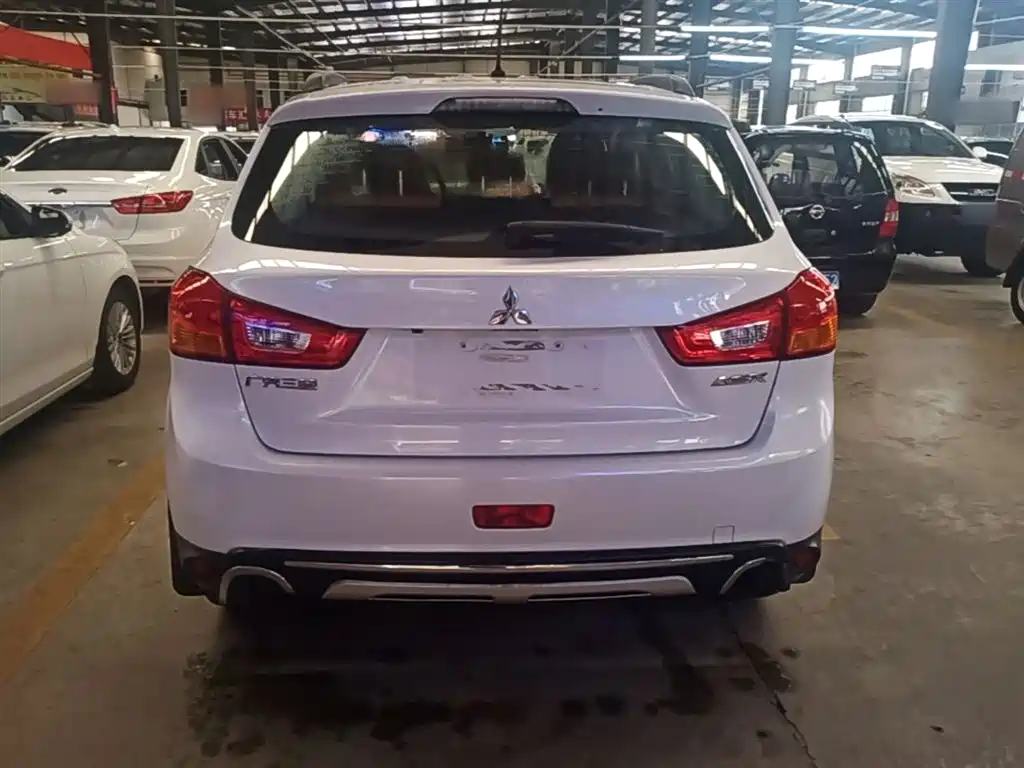 Mitsubishi ASX 2013 2.0L CVT 2WD Elite фото 6