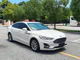 Фото 3 - Ford Mondeo