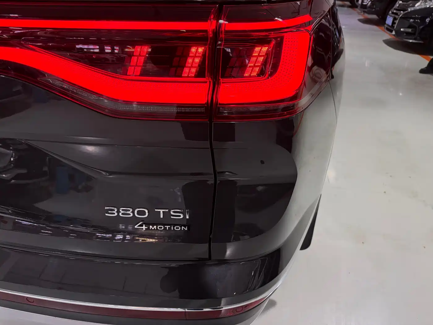 Volkswagen Talagon 2023 Facelift 380TSI 4WD Luxury Premium Pro Edition 7-Seater фото 10
