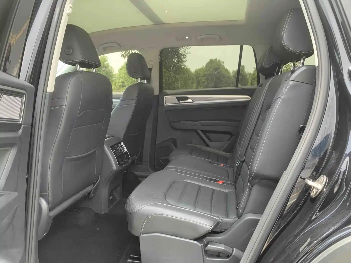 Volkswagen Teramont 2019 330TSI 2WD Luxury China VI фото 7
