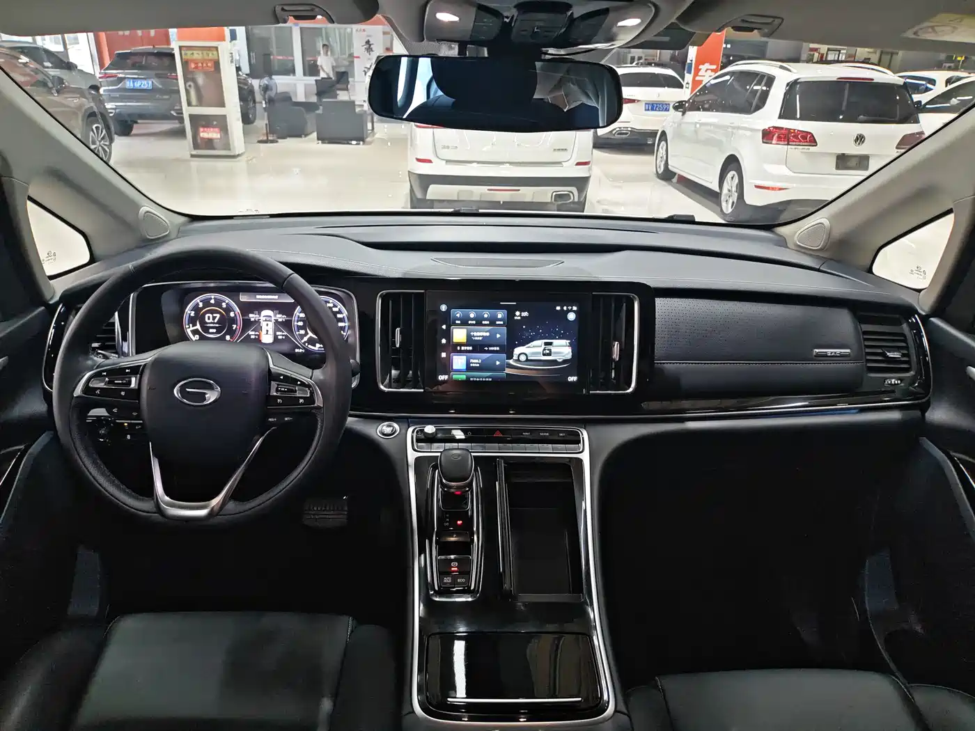 GAC Trumpchi Trumpchi M8 2021 Leading Show Series 390T Prestige Edition фото 9