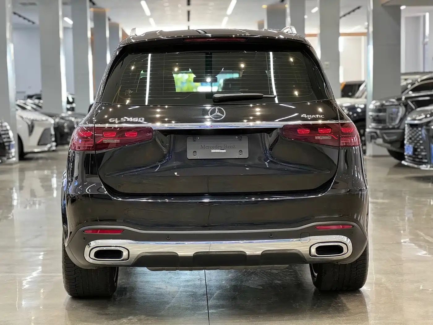 MERCEDES-BENZ GLS