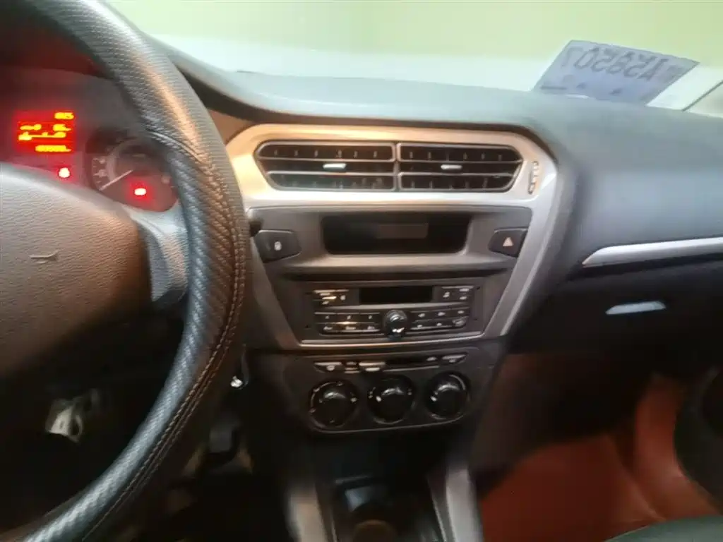 Peugeot 301 2014 1.6L Manual Comfort Edition фото 13