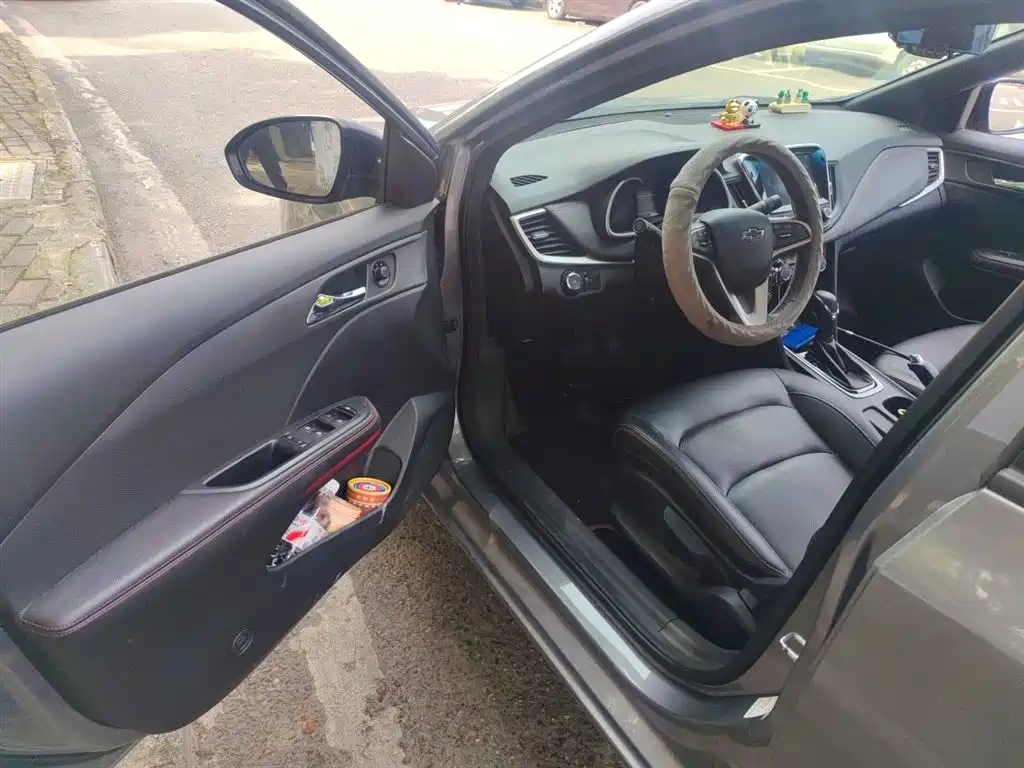 Chevrolet Monza 2019 RS 330T Auto Smooth Edition China VI фото 14