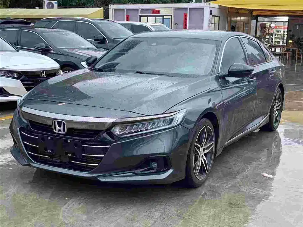Honda Accord 2022 260TURBO Phantom Night Premium