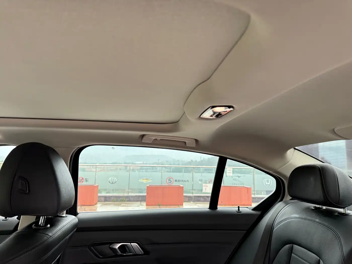 BMW 3 Series 2020 325Li Launch Edition фото 35