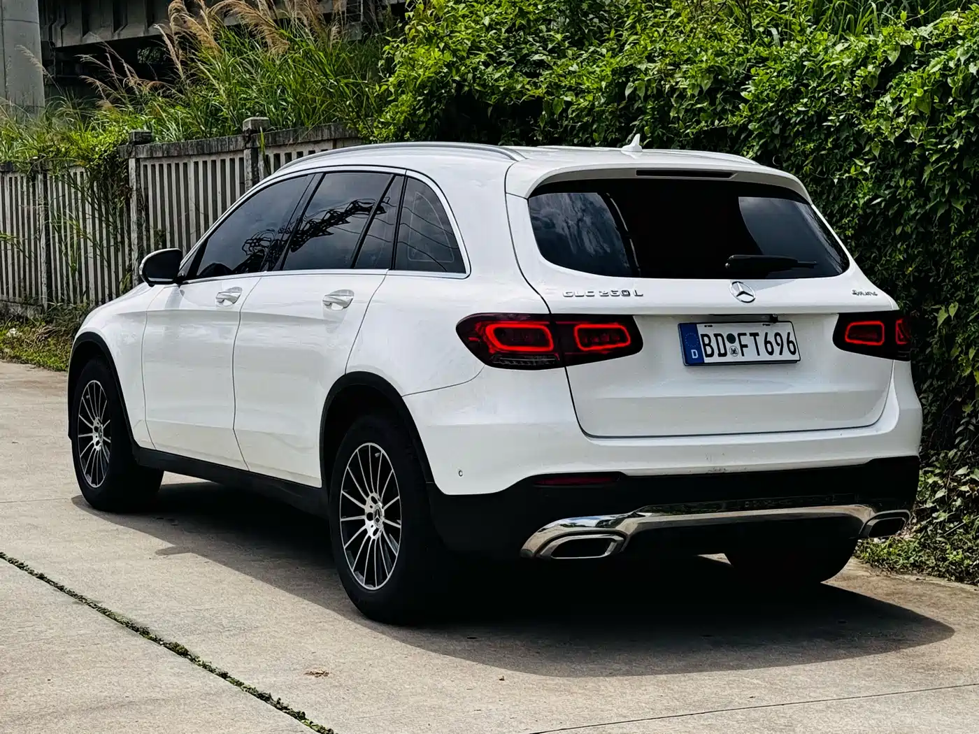 Mercedes-Benz GLC 2020 Facelift GLC 260 L 4MATIC Dynamic фото 15