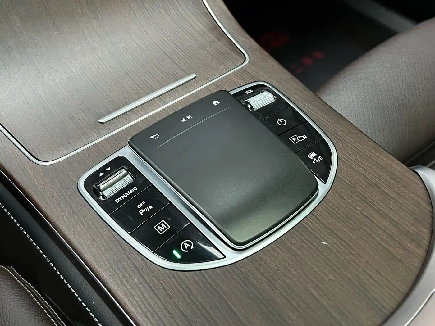 Mercedes-Benz GLC 2021 GLC 300 L 4MATIC Luxury фото 15