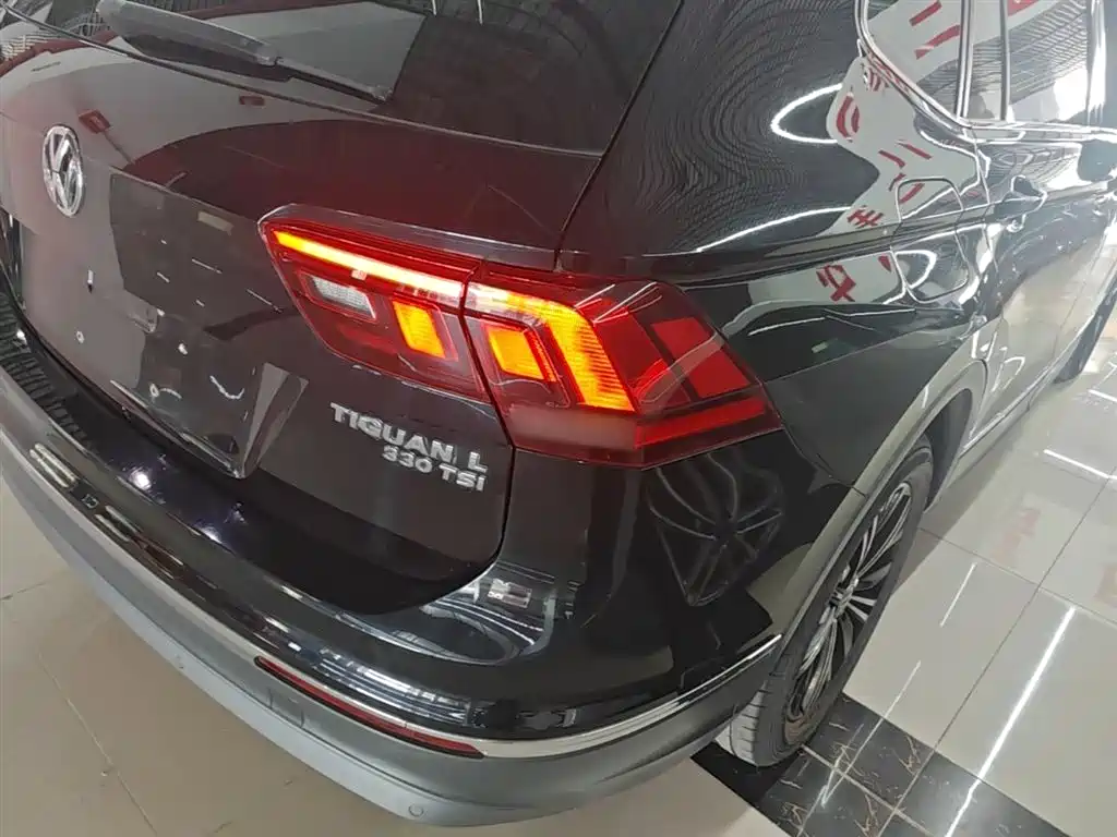 Volkswagen Tiguan L 2019 330TSI Automatic 2WD Panorama Comfort Edition China VI фото 8