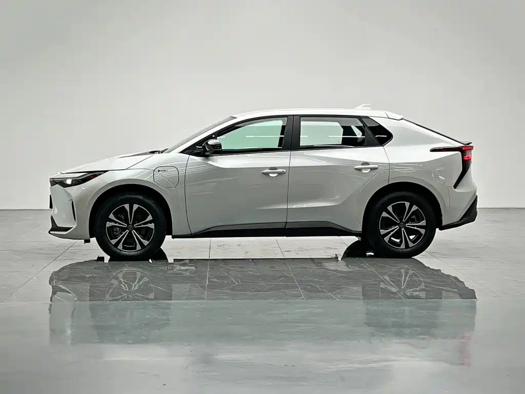 Toyota BoZhi 4X, миниатюра 3
