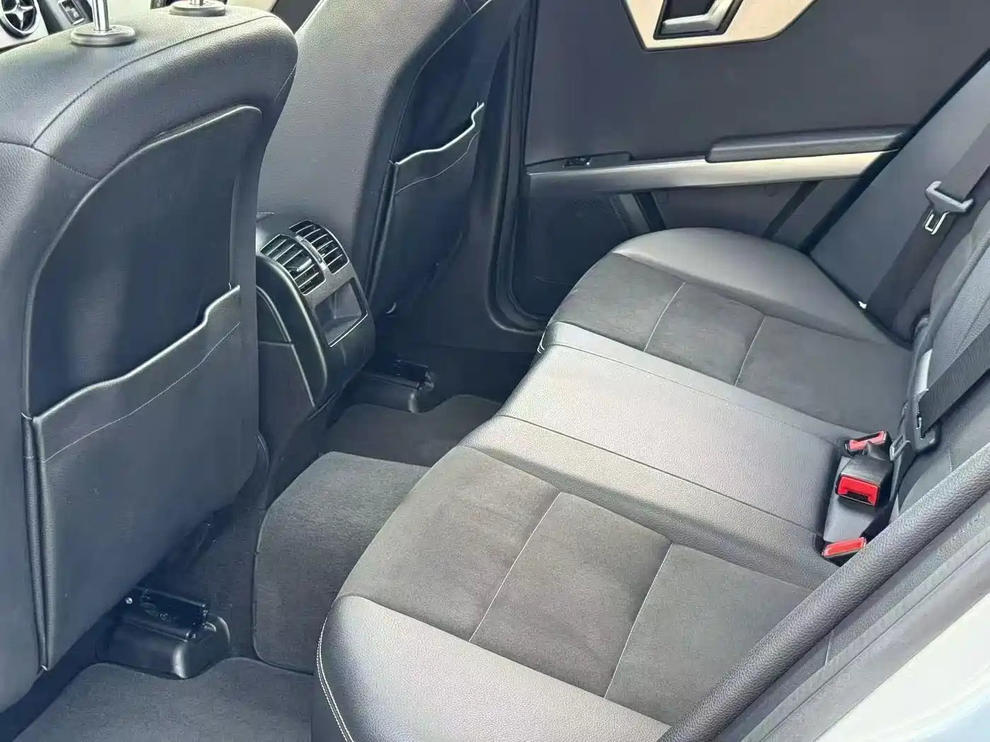 Mercedes-Benz GLK-Class 2015 GLK 260 4MATIC Dynamic Ultimate Edition фото 4