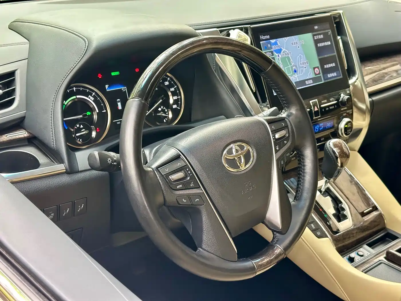 Toyota Alphard 2021 Hybrid 2.5L Premium фото 10
