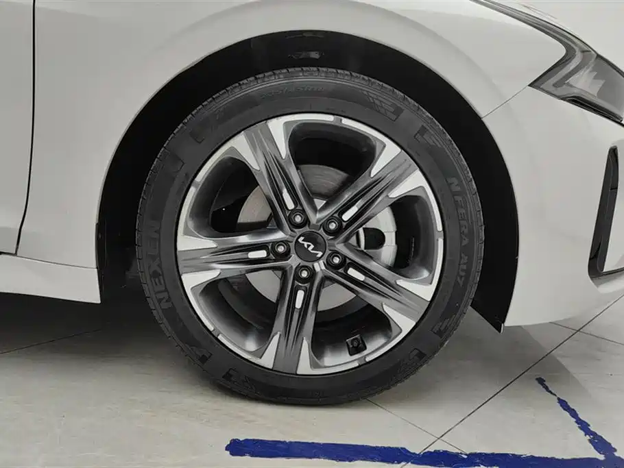 Kia K5 2021 270T CVVD Renewal Edition фото 6