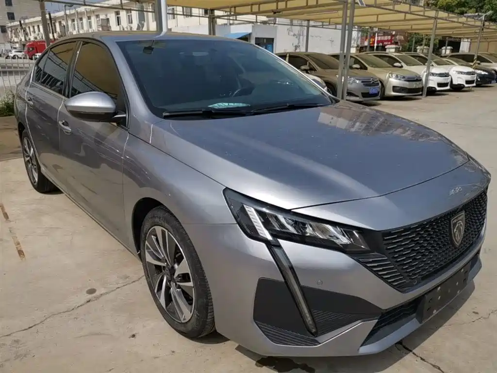 Peugeot 408 2022 1.6T Light Chaser Edition фото 4